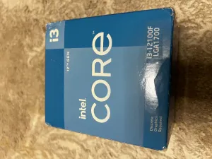 معالج i3 للبيع